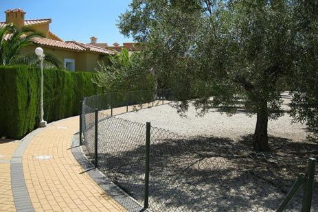House With Garden At Oliva Nova Golf & Beach Resort Les Deveses Eksteriør billede